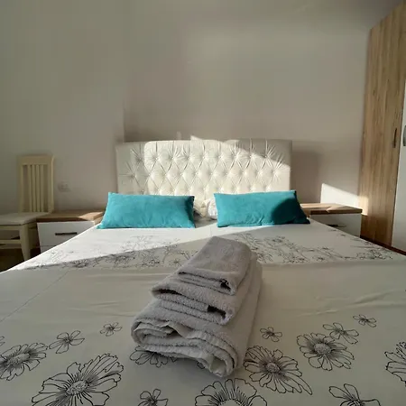 Apartament Delia Luxury Wlora