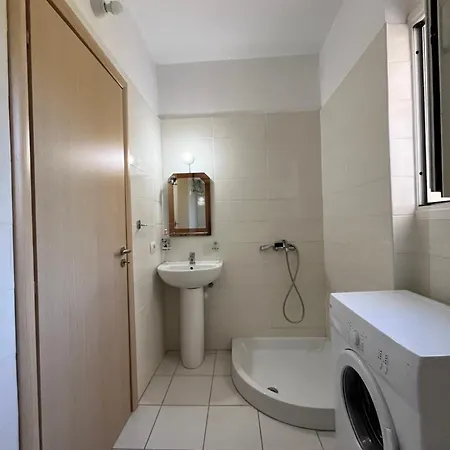 Delia Luxury Apartment Vlore