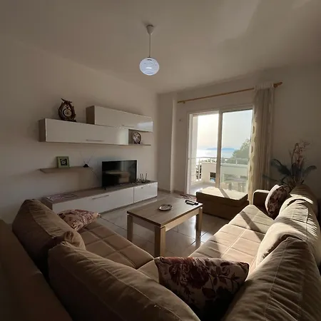 Delia Luxury Apartment