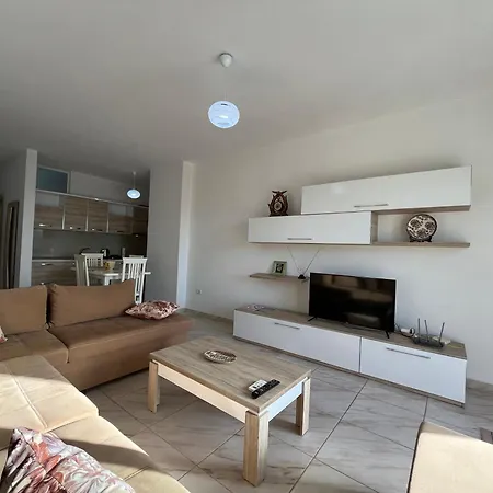 Delia Luxury Apartment *